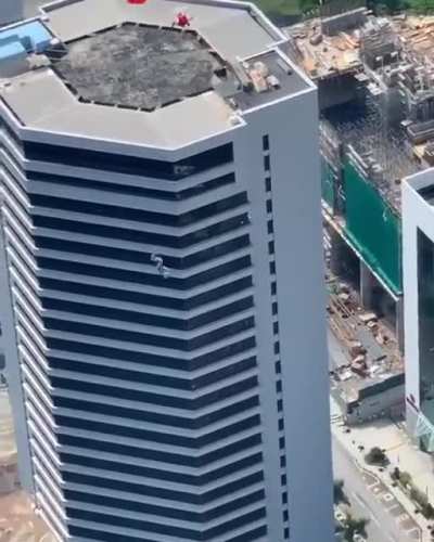 Thanks, I hate synchronized skydiving