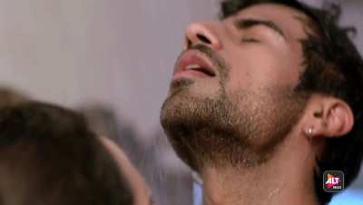 Flora Saini Hot Scene UHD (Gandi Baat)