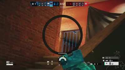 "Hmm i wonder whats to my left."