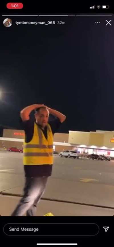 TYMB Moneyman clapping at a cluck