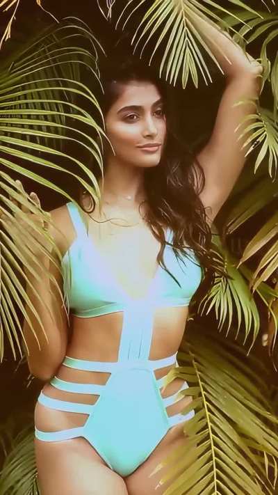 Pooja Hegde 