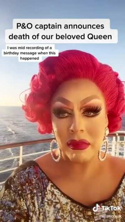 Drag queen records a birthday message on a cruise ship, when the captain suddenly announces over the speaker system that the Queen has died.