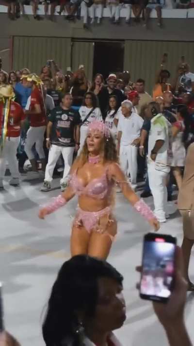 Paolla Oliveira
