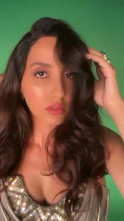 Nora Fatehi is just openly seducing us at this point!