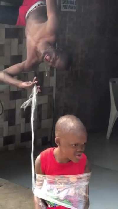 HOMI ARANHA