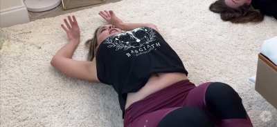 Dr. Brenda Mondragon&rsquo;s Belly Button Stretch