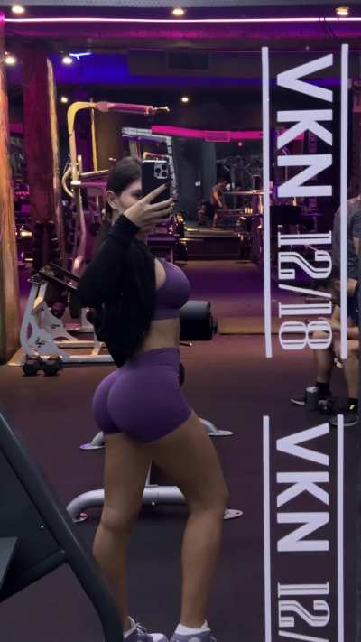 glute day is the best day