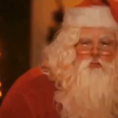 It&rsquo;s Santa!