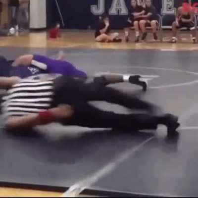 Crawling back to your team for the revive as the other teams fight