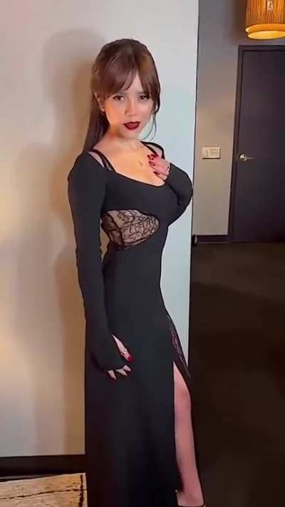 Jenna Ortega