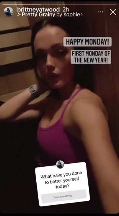 beautiful cleavage 🍒🥵