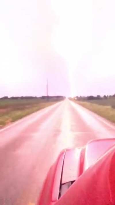 Powerful lightning