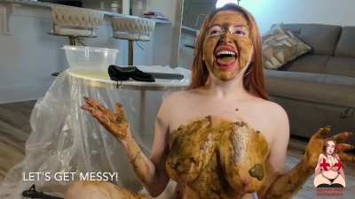 GingerCris - Let's Get Messy! 🤎💩🧦🤮👩🏻&zwj;🦰