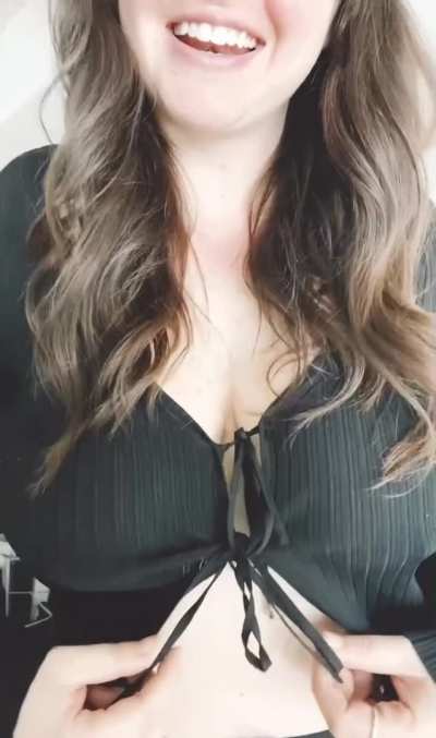 I can’t wear a bra with this shirt, but that actually makes me like it more…