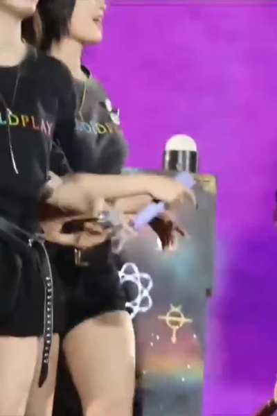 Momo Hirai