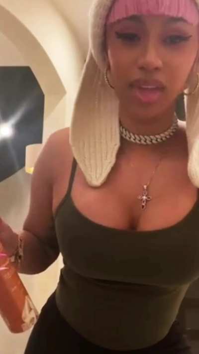 Cardi whipped shots