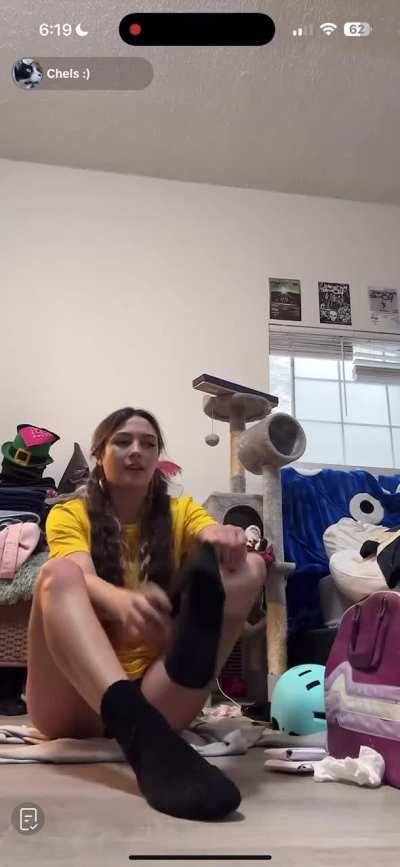 Chels sock removal 