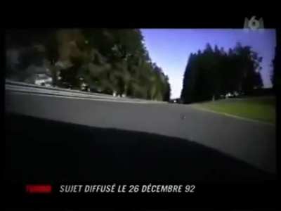 Driving the F40 LM (800 hp, no safety, no electronics... 367kmh/228mph)... 1989 was another era.