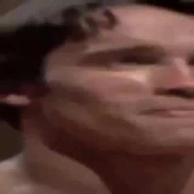 🗿