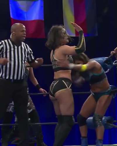 Thunder Rosa