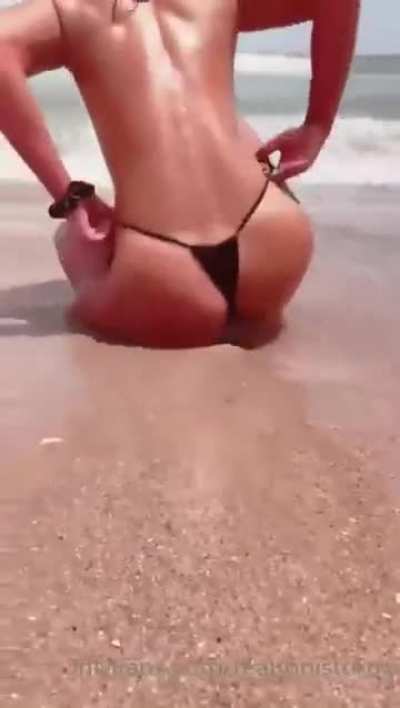 Toni storm (only fans)