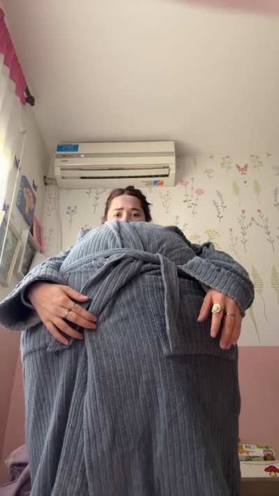 If they keep inflating me like this, I'll end up as a Christmas decoration