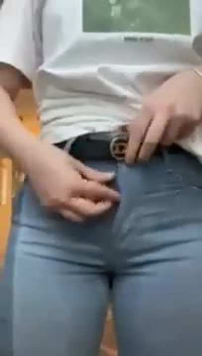 🤭