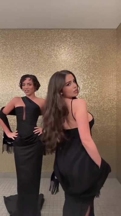 Black dresses with Amanda Diaz
