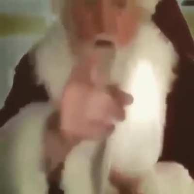 come on.. 🧑&zwj;🎄🎄