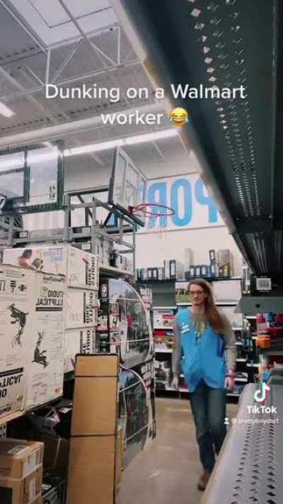Imagine having a bad day at work and this guy does this to you