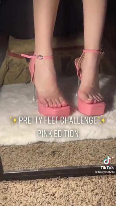 Prettiest feet on tiktok babymel 🥰