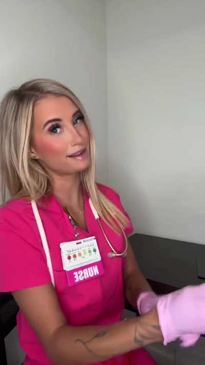 Could you cum in 5 minutes if I told you to hurry while I&rsquo;m on shift?