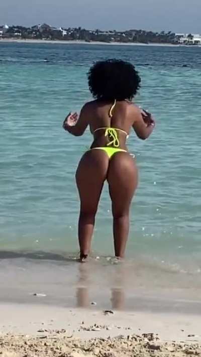 Sophiiec7&rsquo;s Ass All Up in Your Screen