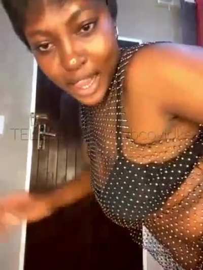 Who knows her ?
