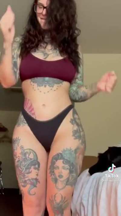 I Don't remember if I've posted this chick