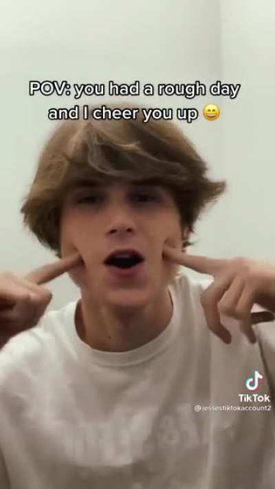 So cute !1!1!1!!1🗿