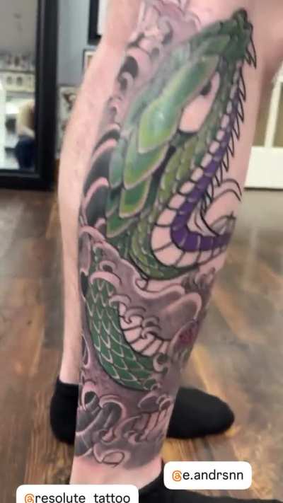 Second session on Snake &amp;amp; Hannya leg sleeve