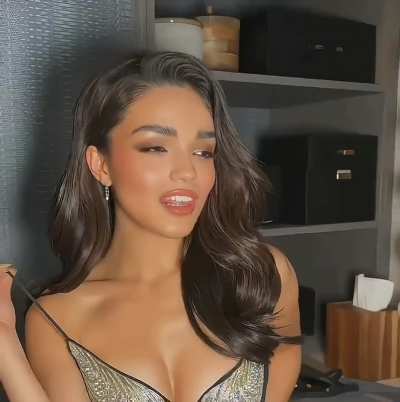 After watching Shazam Fury of the gods I am really hard for Rachel Zegler