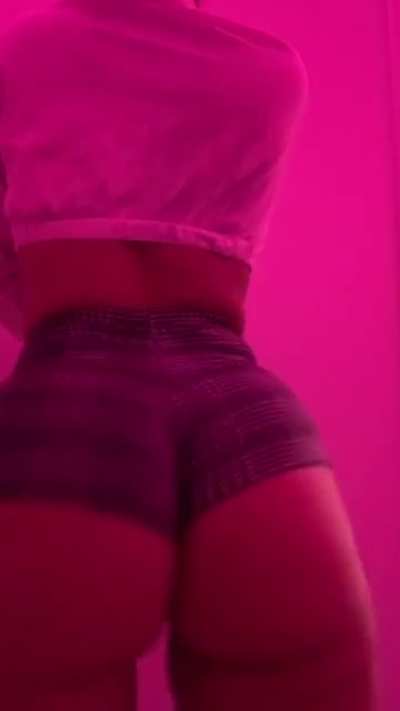 Twerking 3