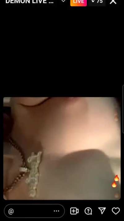 Nice Tatas Live Now