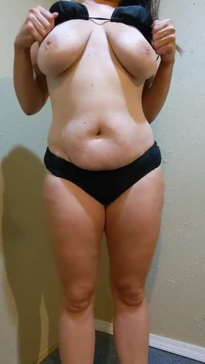 hotwife titties in ur face