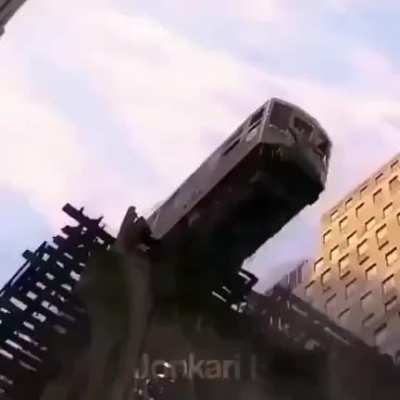A miss&atilde;o ja &eacute; dificil e o miranha ainda vem atrapalha😡😡
