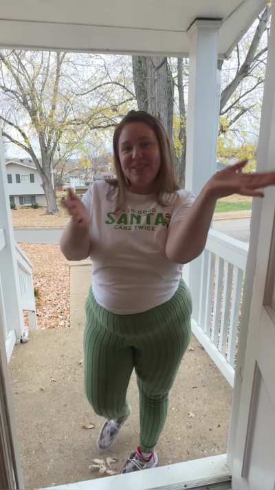 I repay my neighbors with blow jobs!