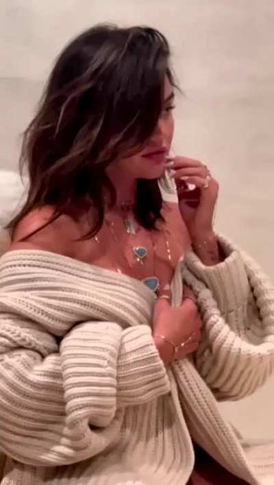 Lucy Hale