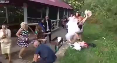 Perfect wedding doesn&rsquo;t exi...