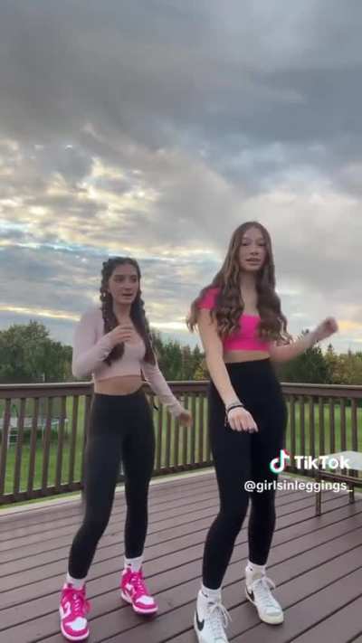 A couple of cuties from tiktok
