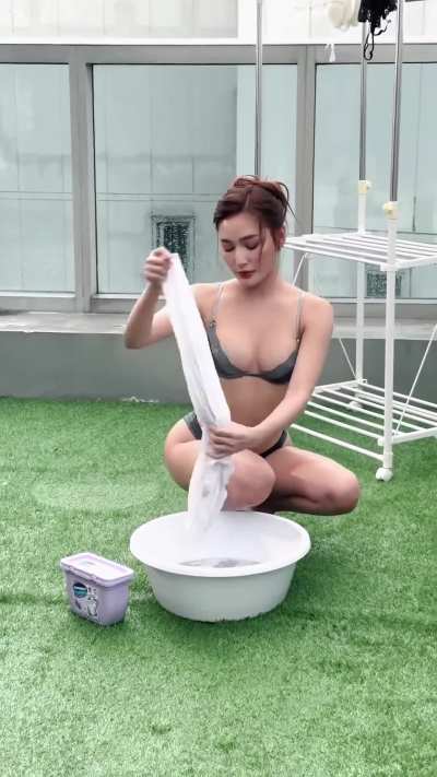 Sachzna Laparan