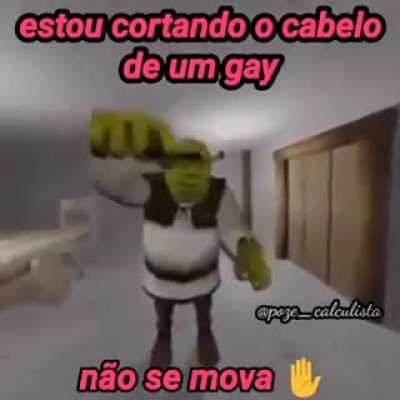 Parado aí MUQUINHA 😐✋