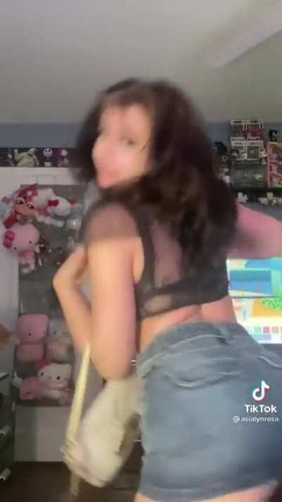 Sexy chick