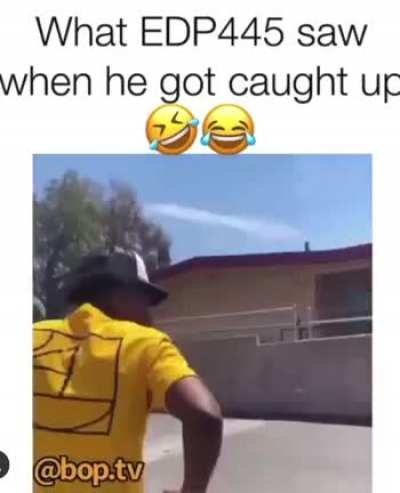 This mf is getting violated everywhere 😂😂